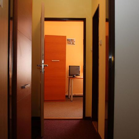 Penzion Ceska Koruna Čáslav Exteriör bild